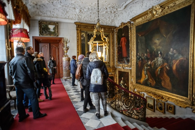 MUZEUM ZAMOYSKICH W KOZŁÓWCE