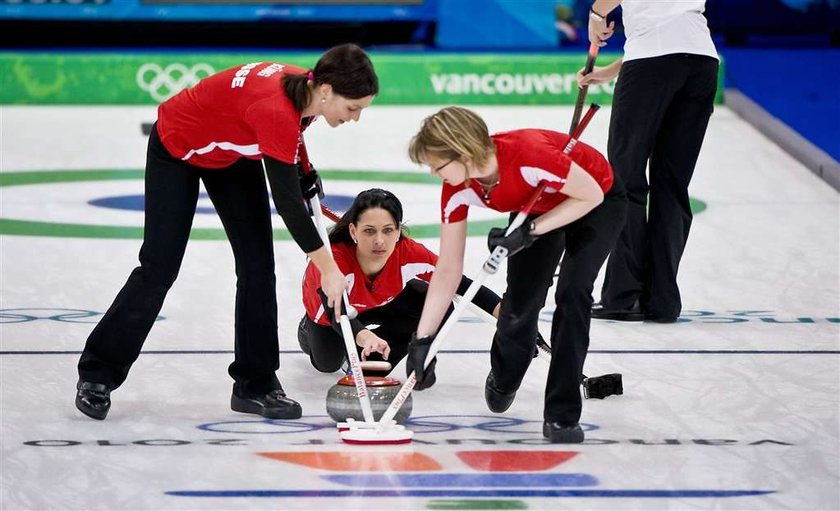 Seksowna curlerka pokazała swe ciało