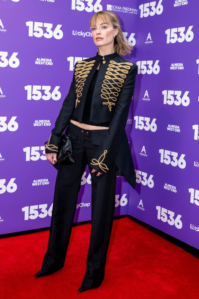 Margo Robi u kreaciji kuće Alexander McQueen