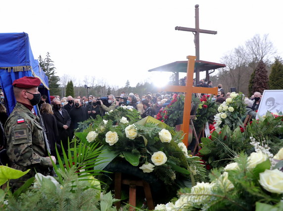 Pogrzeb Krzysztofa Krawczyka w Grotnikach 