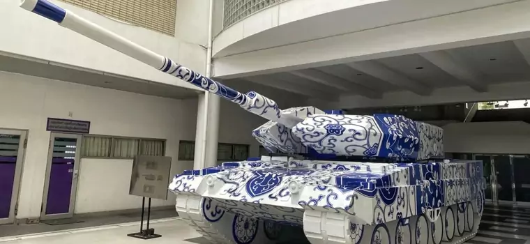 Czołg Leopard 2 zrobiony z porcelany. Czegoś takiego jeszcze nie widzieliście