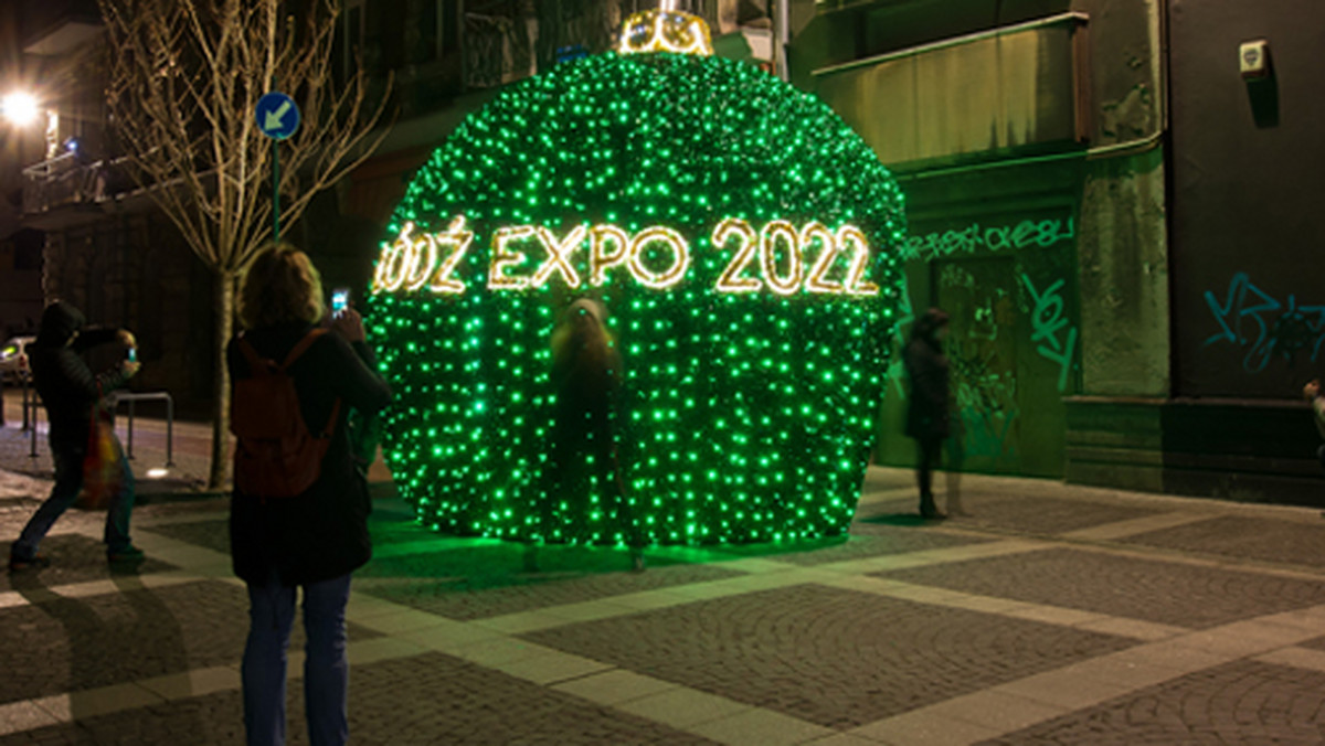 W sobotni wieczór doszło do pierwszego, dotyczącego EXPO, spotkania prezydent Łodzi Hanny Zdanowskiej z PO z wicepremierem, ministrem kultury Piotrem Glińskim, który reprezentuje rząd PiSu. - Spotkanie było dobre, miało konkretny, roboczy charakter – mówi Onetowi uczestnik tych rozmów, łódzki poseł PiS Waldemar Buda