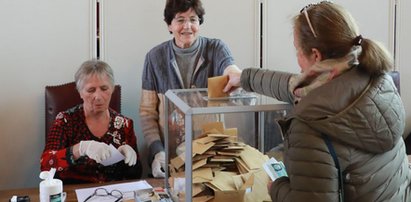 Koszmar po wyborach we Francji. „To masakra wśród wolontariuszy"