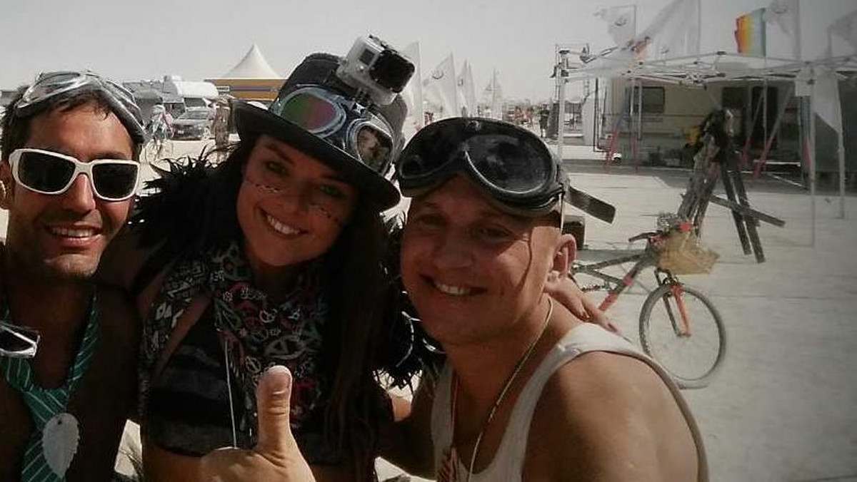 Niesłyszący Maciej Gryko pojedzie do Stanów Zjednoczonych na festiwal Burning Man. Dzięki hojności internautów wszystkie potrzebne środki udało się zebrać w dwa tygodnie. 38-letni olsztynianin liczy jednak na dodatkowe wpłaty i obiecuje, że dobrze je spożytkuje.