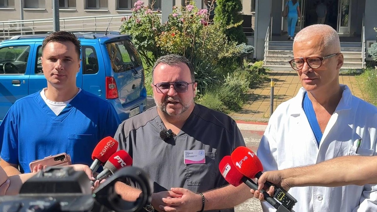 Dr. Milan Lazarević