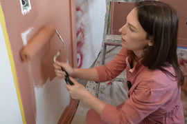 Danijela genijalno RENOVIRALA GARSONJERU ZA SIĆU, i arhitekte joj skidaju kapu: U malo kvadrata odvojila spavaću sobu, a za ideju za plakar dobila je veliko BRAVO