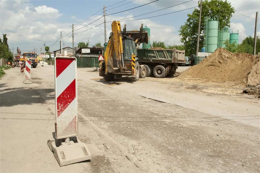 Prezydencie Dąbrowy, pogoń leni do roboty