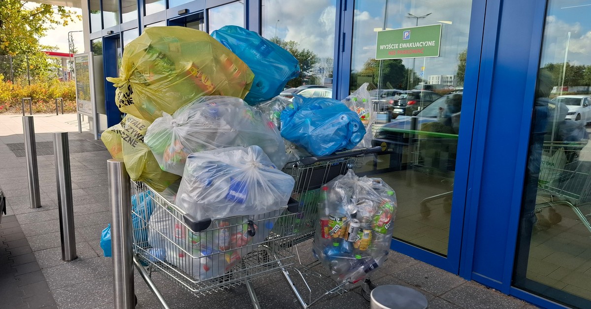 System kaucyjny buduje ekologiczne nawyki, ale też obciąża biznes dodatkowymi obowiązkami