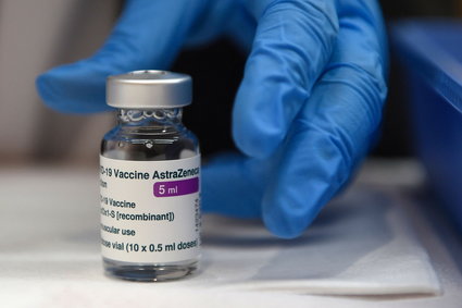 Kolejne kraje zawieszają stosowanie szczepionki AstraZeneca