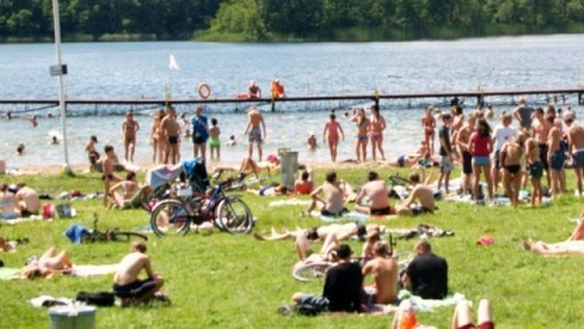Zakaz spożywania alkoholu oraz zakaz używania skuterów wodnych i motorówek - to najważniejsze zapisy regulaminów kąpielisk w Opolu. Miasto postanowiło je wprowadzić, aby uporządkować sprawy, które do tej pory były niedopowiedziane.