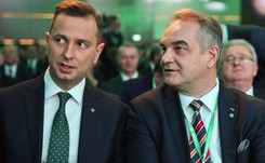 Lewica z Biedroniem i Jażdżewskim, centrum z Platformą, a gdzie PSL? Oto plan Pawlaka na wybory