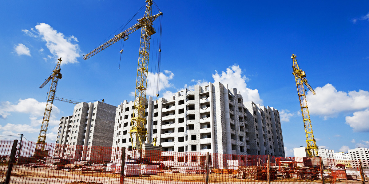 Eksperci rynku nieruchomości wskazali, jak powinien wyglądać wykup mieszkań powstałych w ramach programu Mieszkania Plus, po jego wygaszeniu.
