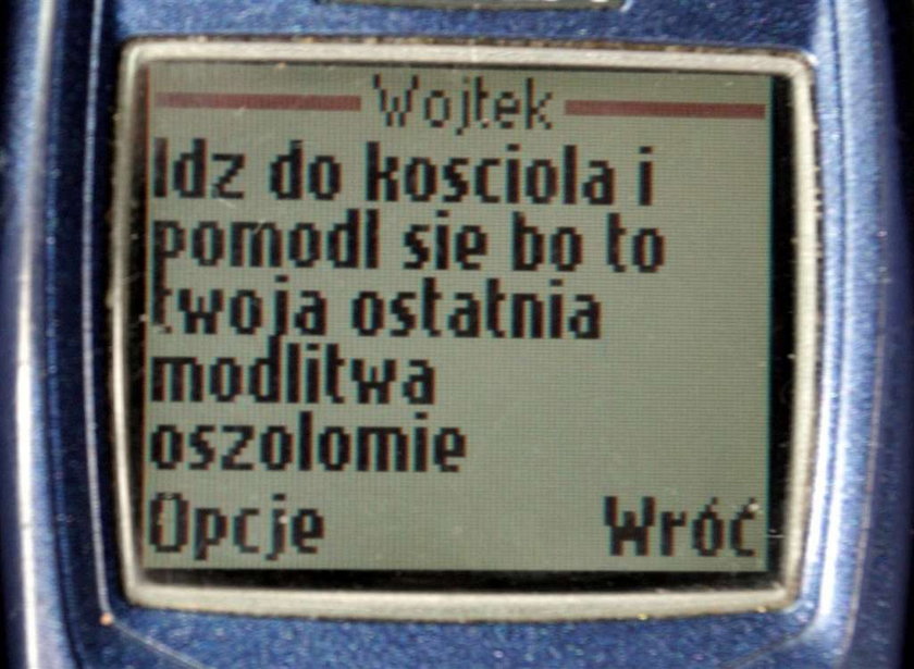 Szaleniec zaraża kobiety