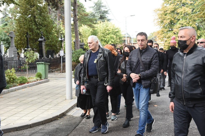 Futa na Marininoj sahrani