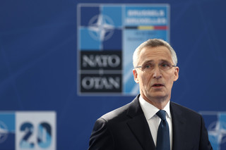 Stoltenberg: NATO nie rozpoczyna nowej zimnej wojny z Chinami