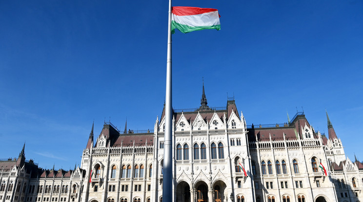 Ön felismeri a leghíresebb magyar építményeket? /Fotó: MTI/Bruzák Noémi