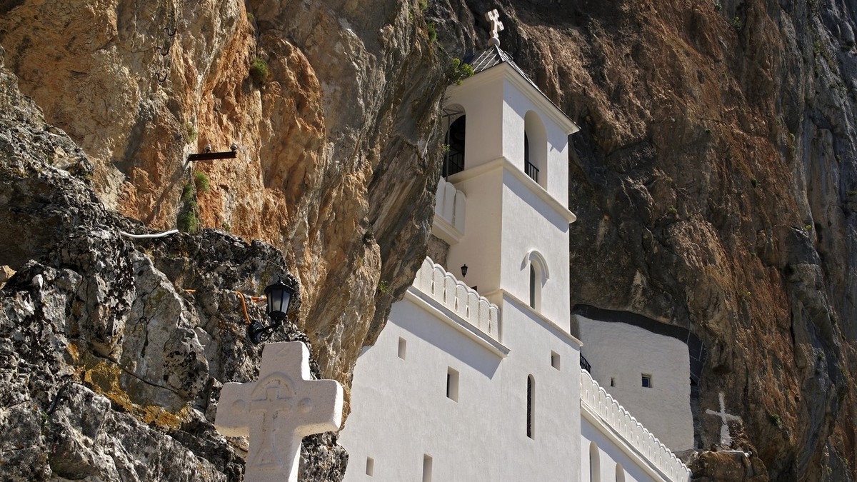 Manastir Ostrog