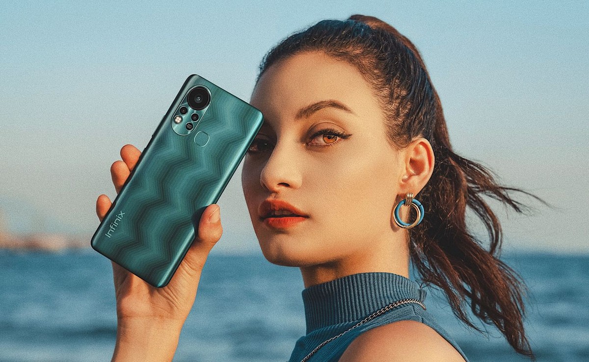 INFINIX HOT