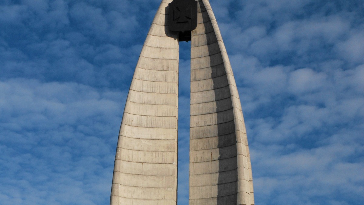 Już wiemy, co jest najbardziej rzeszowskiego w Rzeszowie! W naszym głosowaniu na symbol Rzeszowa zwyciężył Pomnik Walk Rewolucyjnych, drugie miejsce zajęły zakłady "WSK Rzeszów", a trzecie dawny herb miasta.