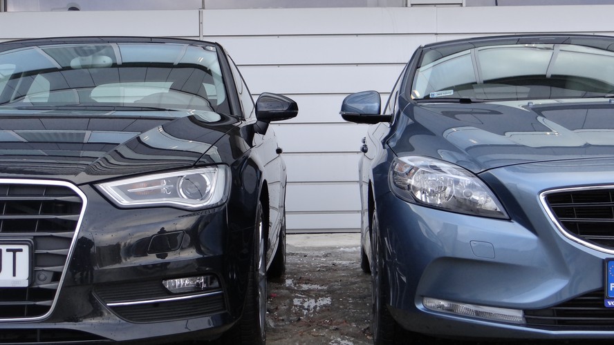 Audi A3 kontra volvo V40