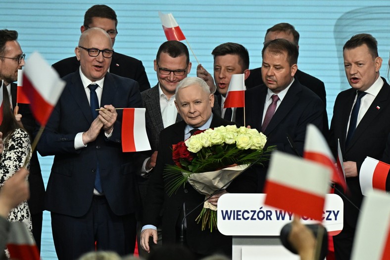 Jarosław Kaczyński w sztabie wyborczym Prawa i Sprawiedliwości