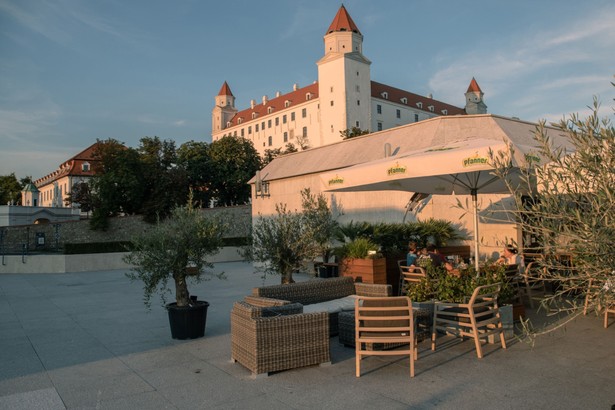 O tym, kto sformuje rząd w Bratysławie, zdecyduje nie tyle wygrana w wyborach, ile potencjał koalicyjny zwycięskiego ugrupowania i stopień rozdrobnienia parlamentu