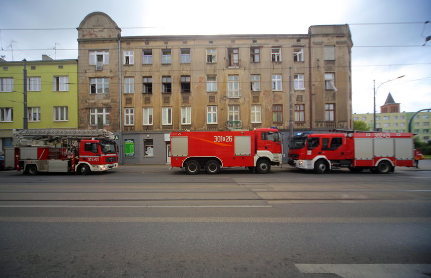 Pożar na Limanowskiego w Łodzi. Nie żyje 58-letnia kobieta