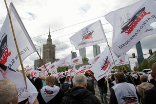 Dziś protest Solidarności w Warszawie. Zablokują główne ulice [TRASA]