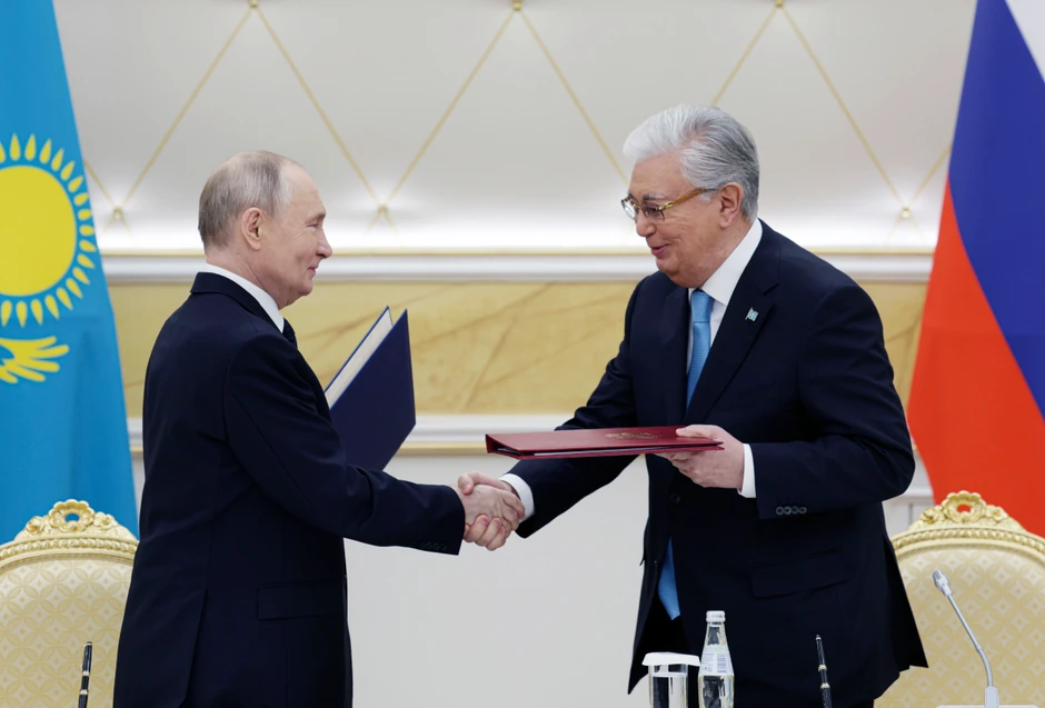 Vladimir Putin i Kasim Žomart Tokajev u Astani 27. novembra