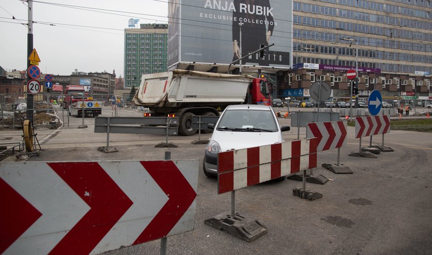 Komunikacyjne zmiany w centrum Katowic