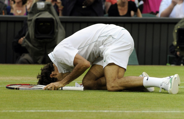 W finale Wimbledonu Roger Federer wygrał z Andym Murrayem