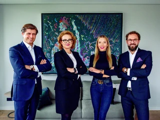 Zespół Purelli tworzą (od lewej) prezes Michał Czerwiński, dyrektor sprzedaży Anna Koszarska, Ewa Chodakowska i szef marketingu Artur Gajewski