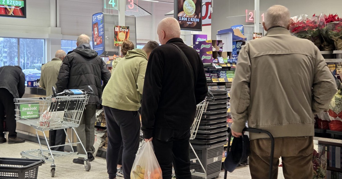 Po świętach cenowy nokaut. Masło za 2,99 zł, a to dopiero początek. Trzeba się spieszyć