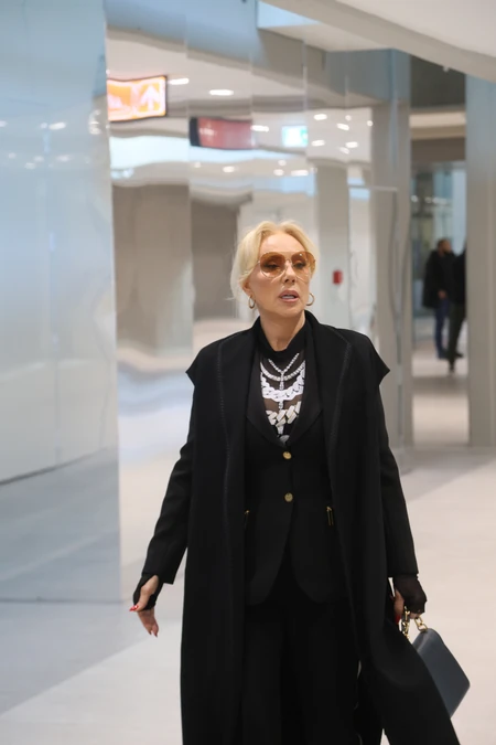 Lepa Brena