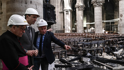 Szívszorító: borzalmasan néz ki belülről a Notre-Dame