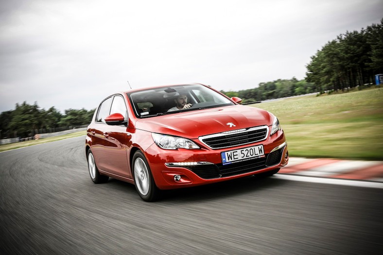 Test 25 tys. km non stop Peugeota 308