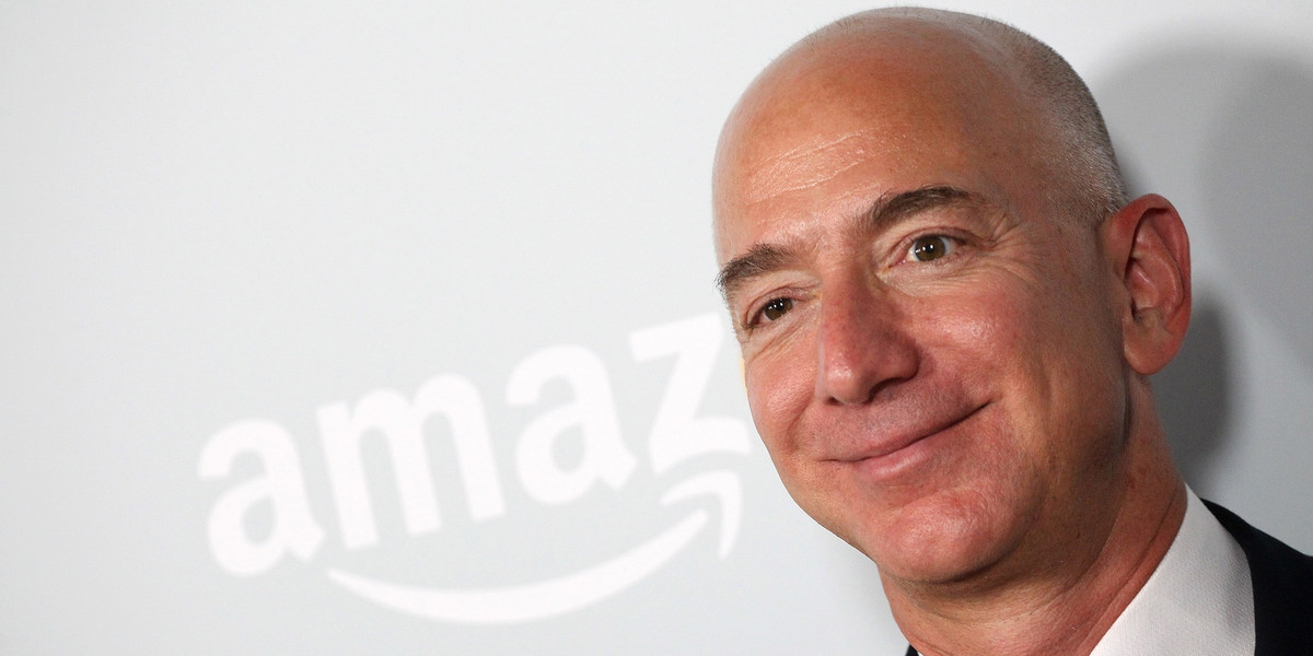Jeff Bezos miał bardzo udaną karierę na Wall Street, zanim po 31. urodzinach rzucił pracę, by zostać gigantem e-commerce