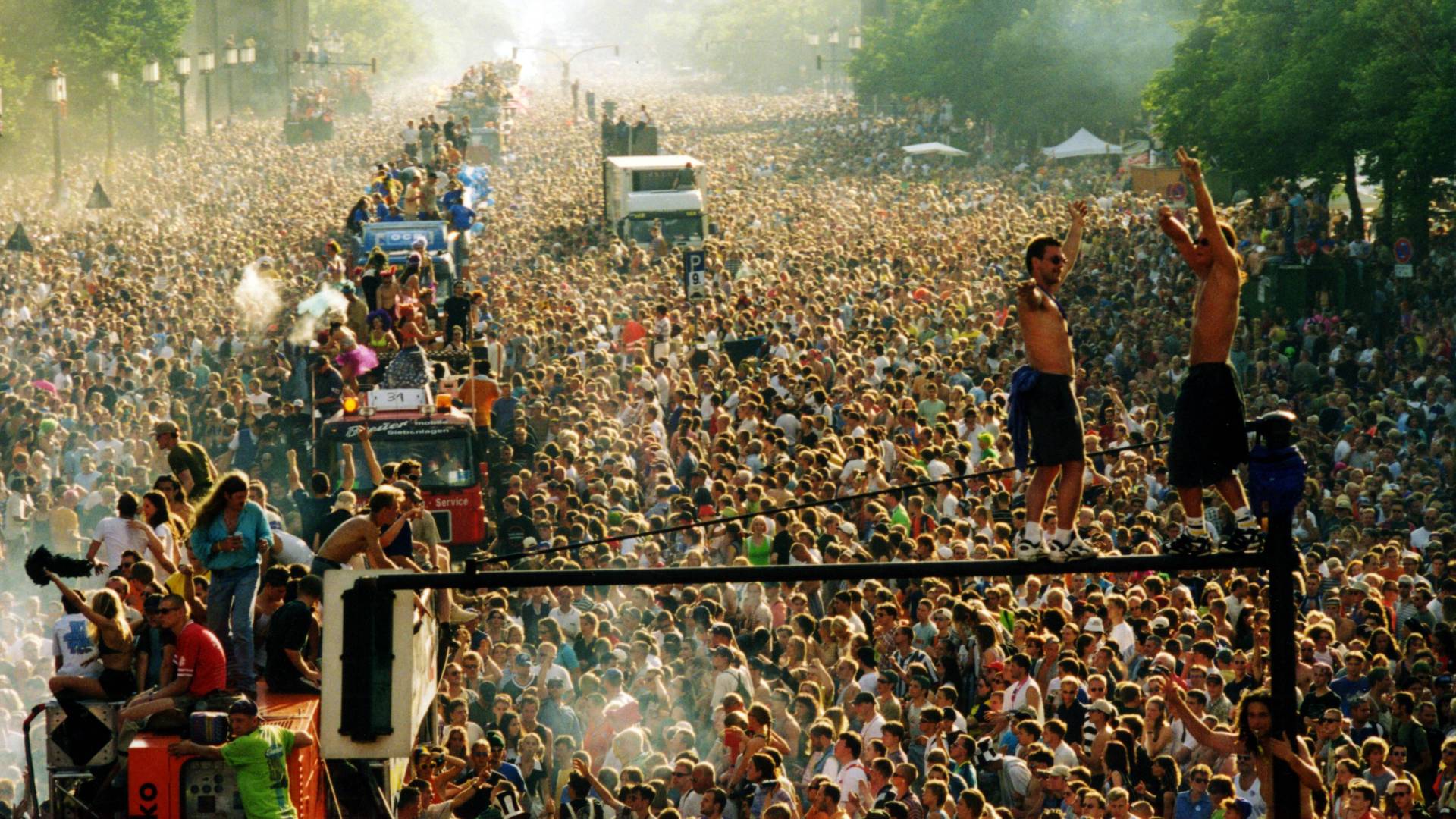 Techno, Kuhfellmuster, Ecstasy: Vor 30 Jahren startete die 1