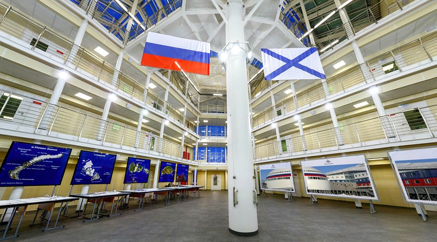 Vojna ruska baza "Arktička detelina"