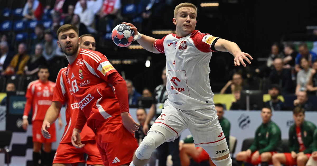 ME piłkarzy ręcznych. Zgodnie z przewidywaniami. Polacy zaczęli od porażki z Węgrami