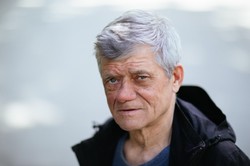 15 000 osób kliknęło w scam z Henrykiem Gołębiewskim. Udana prowokacja