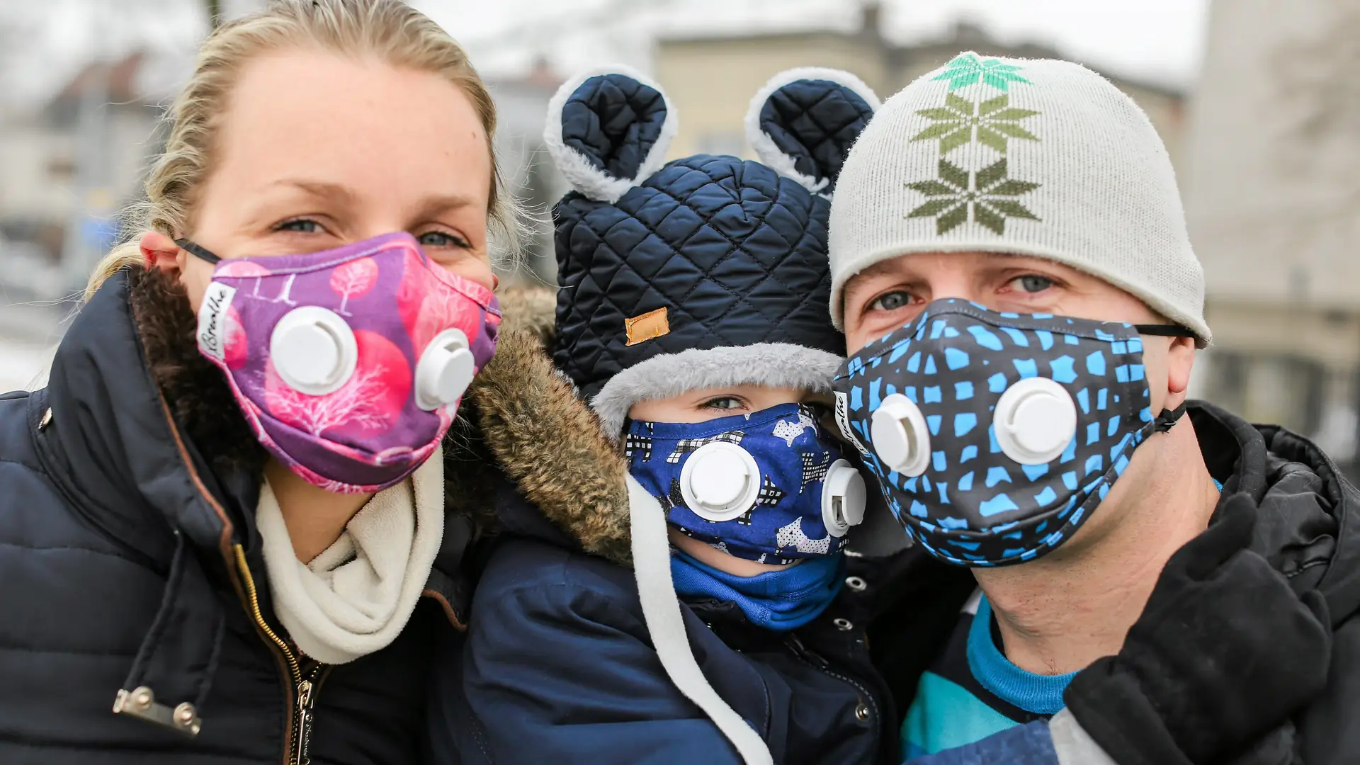 #czystyprotest w Krakowie już w ten weekend. Komu protestujący chcą podarować zużyte filtry?