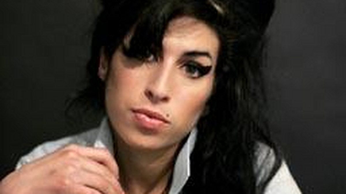 Reg Traviss, były partner życiowy Amy Winehouse, a z zawodu reżyser, otrzymał propozycję nakręcenia filmu o piosenkarce.