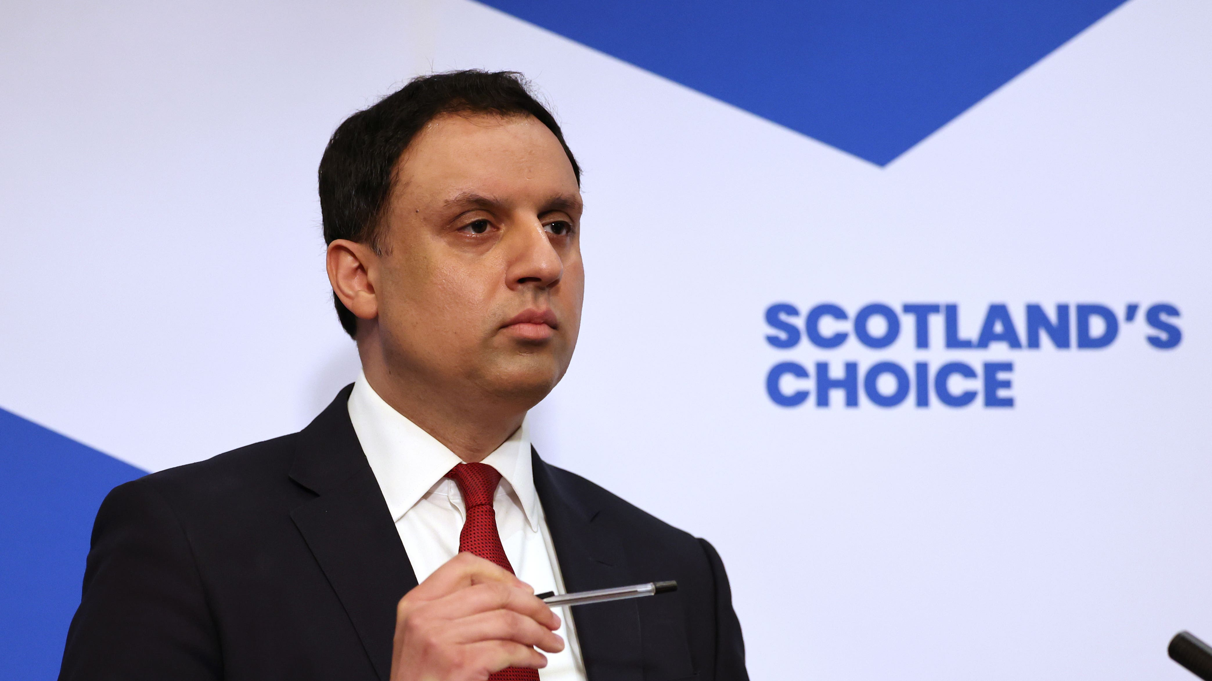 Scottish Labour leader stands alone - why Sarwar won't back down on Starmer