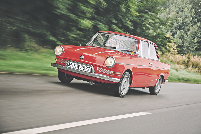 BMW 700 LS, 1963 - spalanie testowe 6,4 l/100 km