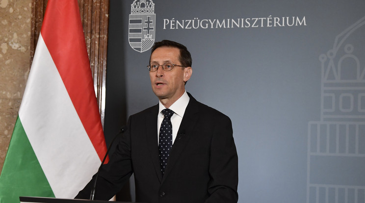 Varga Mihály pénzügyminiszter bejelentette a hitelmoratórium meghosszabbításának részleteit / MTI/Máthé Zoltán