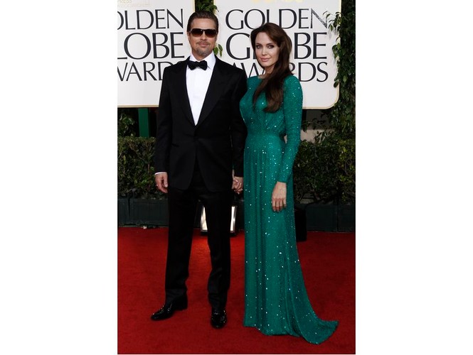 To zawsze najbardziej oczekiwana para show-biznesu. Oboje są weteranami rankingów najpiękniejszych i najbardziej stylowych, są też mistrzami we wzajemnym dopasowaniu kreacji. Angelina Jolie i Brad Pitt jak zwykle wypadli znakomicie, jednak… nie widać już tej iskry