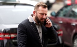 Cicha wojna Liroya z Kukizem. Popularny poseł rozbije klub?