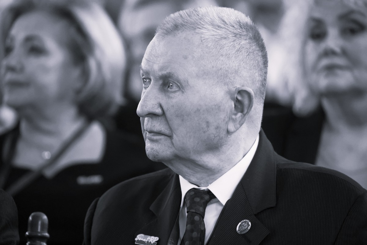 Nie żyje Longin Pastusiak. Były marszałek Senatu miał 89 lat