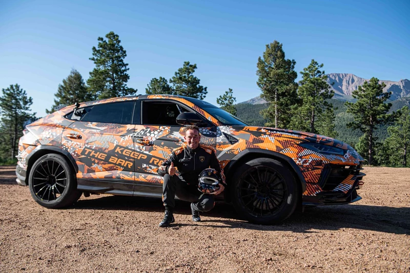 Lamborghini Urus i Simone Faggioli na Pikes Peak (2022)